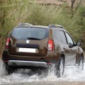 Dacia Duster 2011-2017 Arka Cam Sileceği 30cm