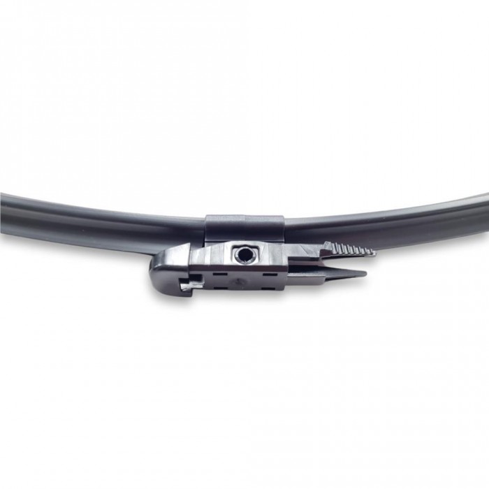 Ford Transit Courier 2013-2023 Ön Cam Silecek Takımı 70x38cm