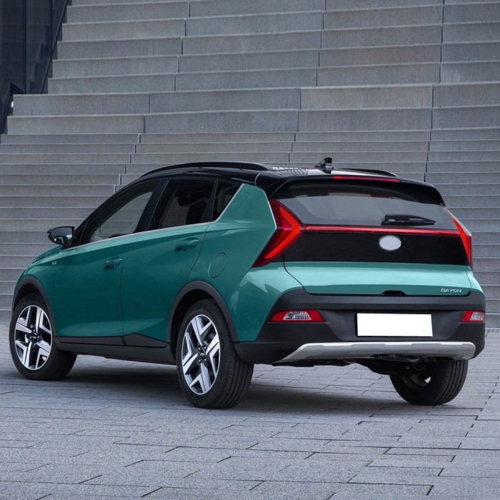 Hyundai Bayon 2021-2024 Arka Cam Sileceği 30cm