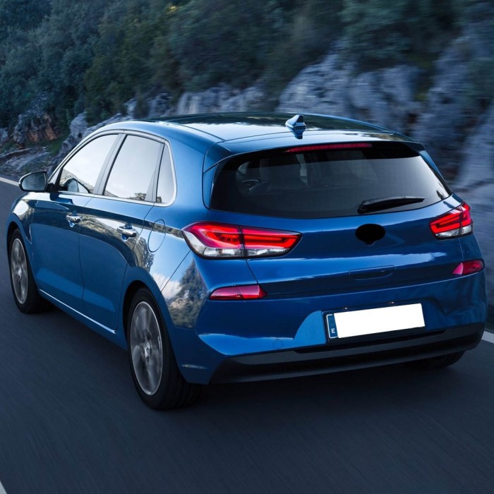 Hyundai i30 2017-2020 Arka Cam Silecek Kolu Takımı 98811G3000