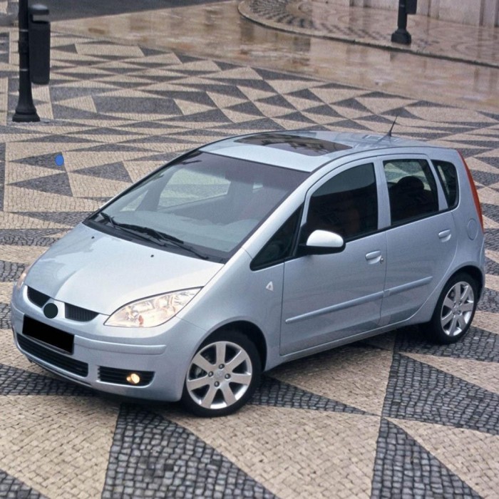 Mitsubishi Colt 2009-2013 Ön Cam Silecek Takımı 60x35cm