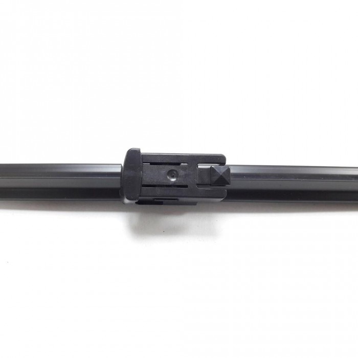 Peugeot 5008 2010-2016 Ön Cam Silecek Takımı 80x65cm