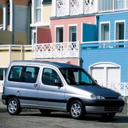 Peugeot Partner 1996-2002 Cam Suyu Deposu Kapağı Fiskiye Kapak