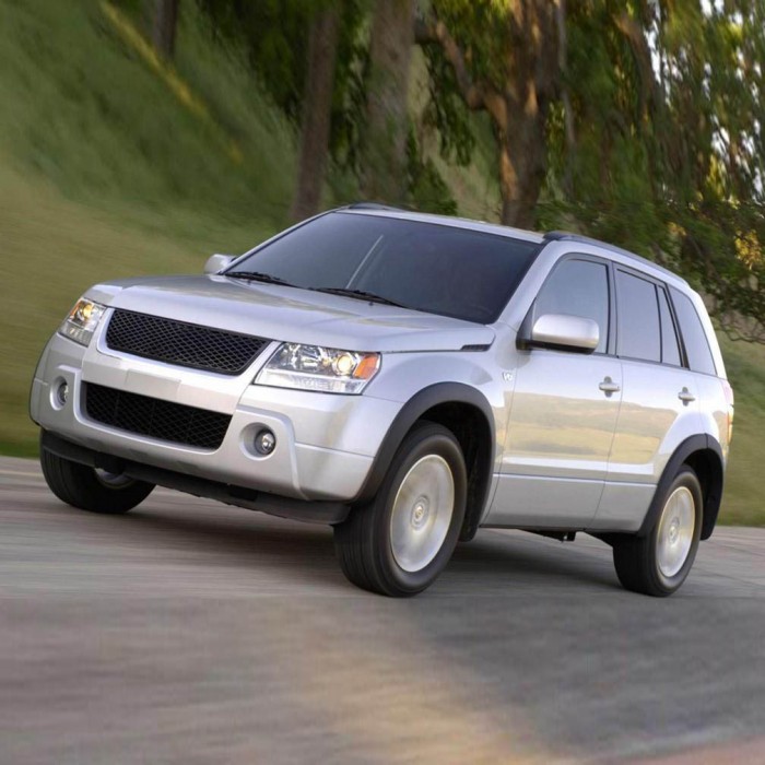 Suzuki Grand Vitara 2005-2014 Ön Cam Silecek Takımı 58x48cm